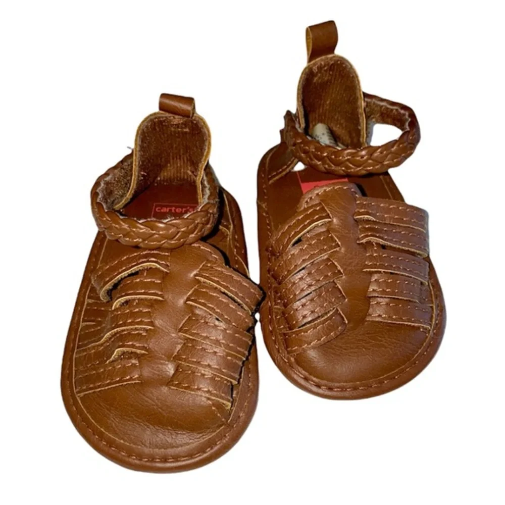 🎀3/$23🎀 carters cognac baby sandals